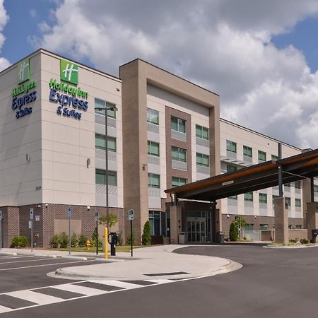 Holiday Inn Express & Suites Charlotte - Ballantyne, An Ihg Hotel Экстерьер фото