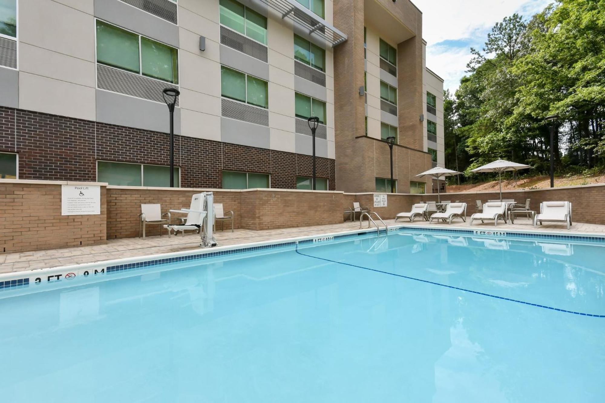 Holiday Inn Express & Suites Charlotte - Ballantyne, An Ihg Hotel Экстерьер фото